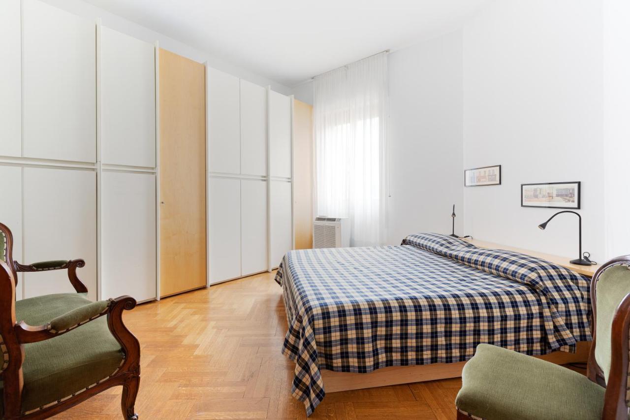Ca' Stellini - Comoda Casa Indipendente Con Parcheggio Privato Milan Exterior photo