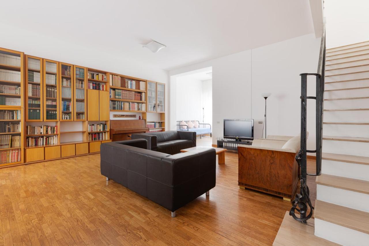 Ca' Stellini - Comoda Casa Indipendente Con Parcheggio Privato Milan Exterior photo