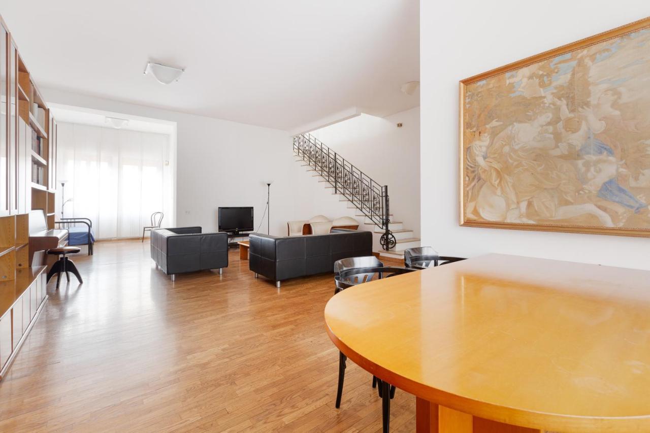 Ca' Stellini - Comoda Casa Indipendente Con Parcheggio Privato Milan Exterior photo