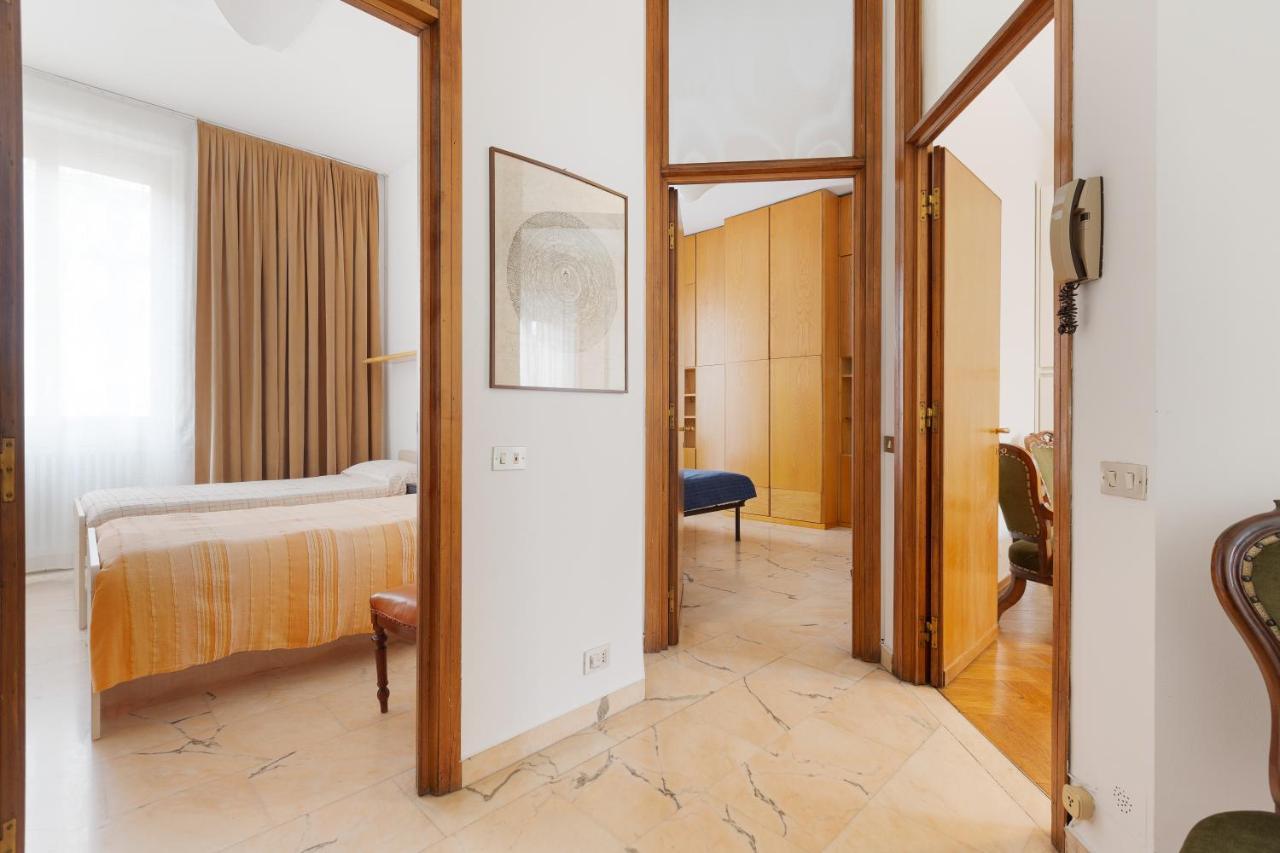 Ca' Stellini - Comoda Casa Indipendente Con Parcheggio Privato Milan Exterior photo