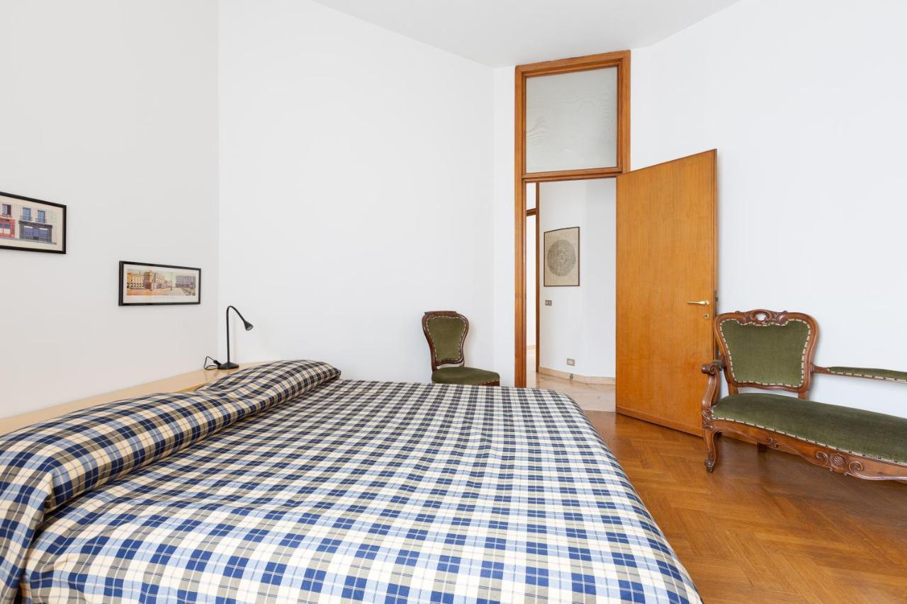 Ca' Stellini - Comoda Casa Indipendente Con Parcheggio Privato Milan Exterior photo