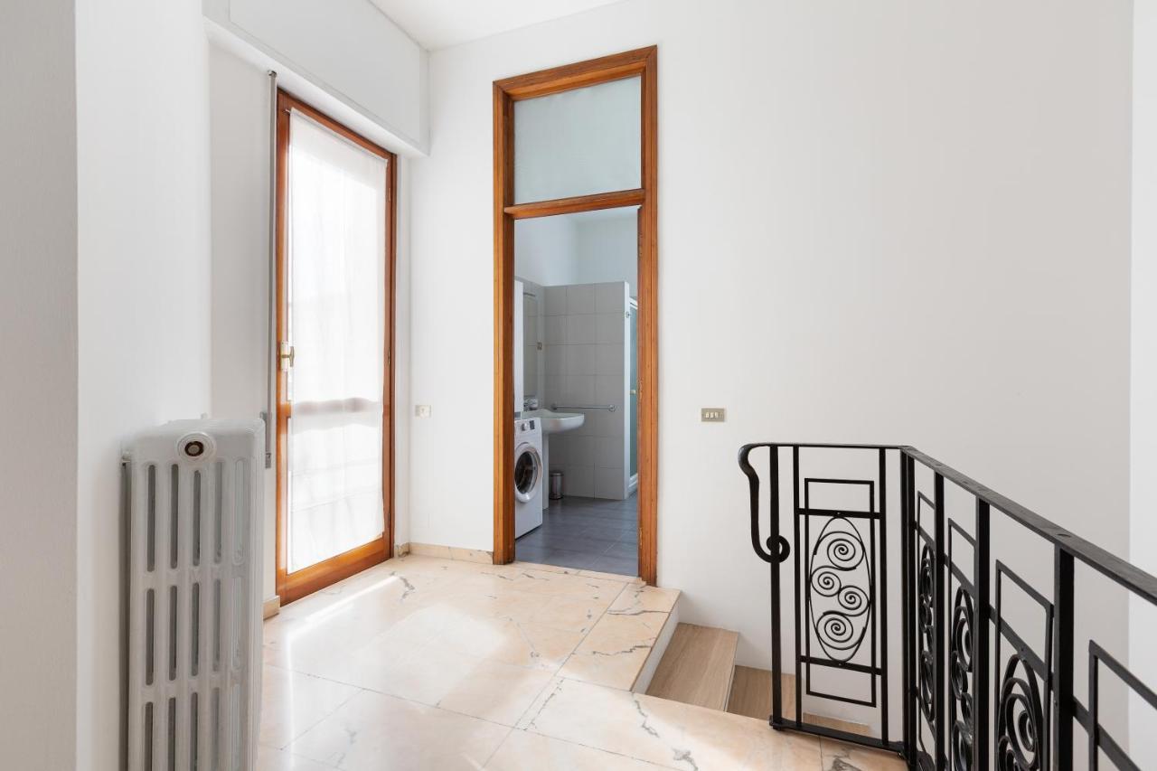 Ca' Stellini - Comoda Casa Indipendente Con Parcheggio Privato Milan Exterior photo