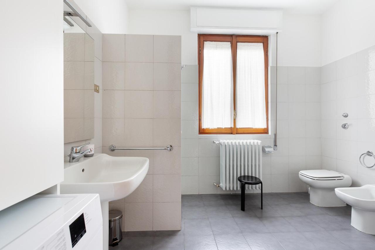 Ca' Stellini - Comoda Casa Indipendente Con Parcheggio Privato Milan Exterior photo